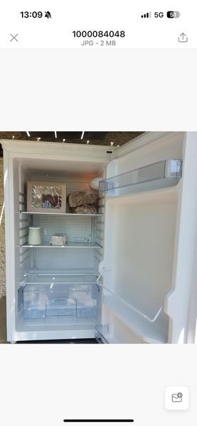 Bild enthält, Appliance, Device, Electrical Device, Refrigerator