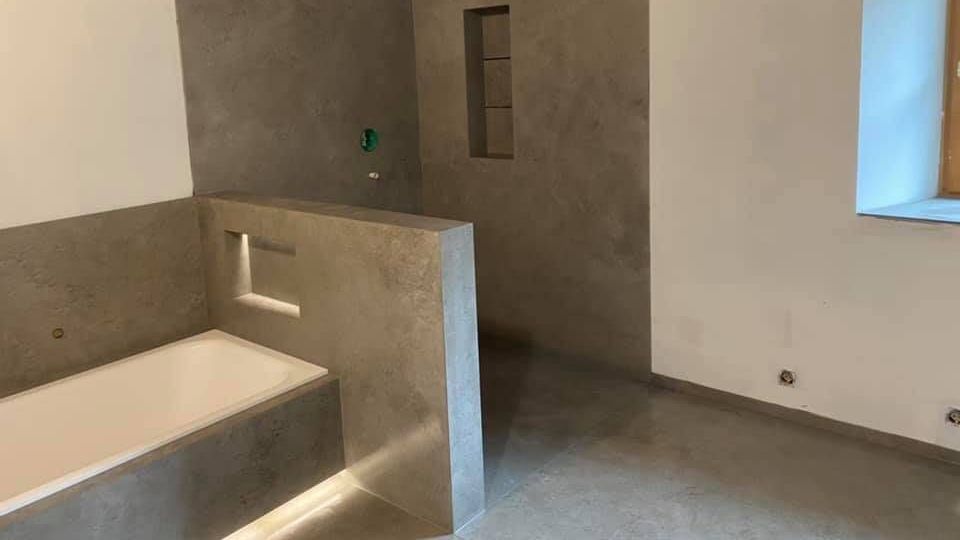 v1_migrated_image_92785177