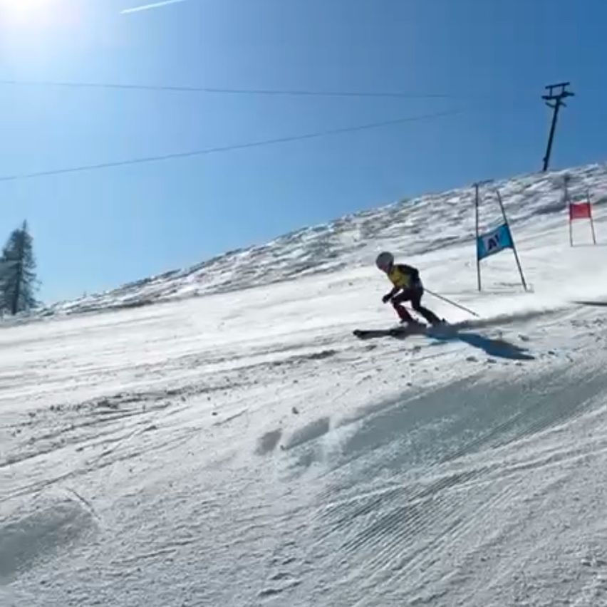 Bild enthält, Nature, Outdoors, Snow, Person, Leisure Activities, Skiing, Sport