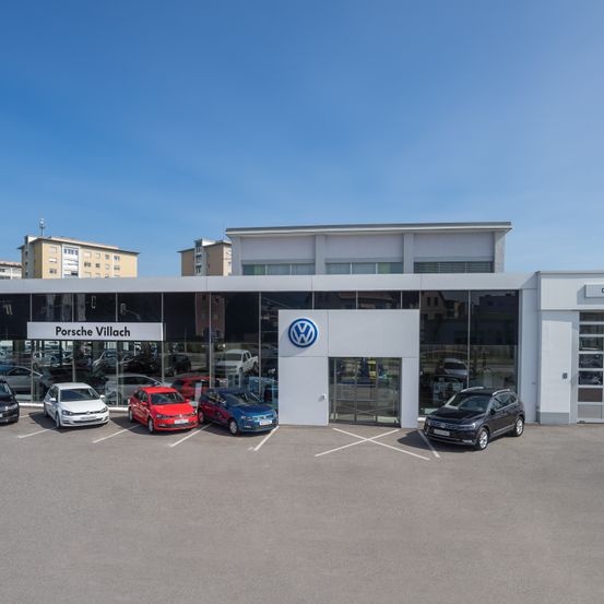 Bild enthält, Car, Car Dealership, Transportation, Vehicle, Architecture, Building, Machine, Wheel, Outdoors