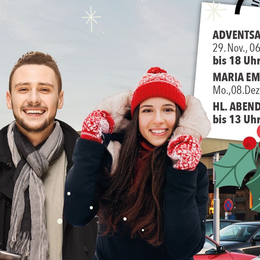 Zwei Menschen in Winterkleidung stehen fröhlich lächelnd draußen. Die Frau trägt einen roten Hut und Handschuhe. Das Bild enthält auch eine Weihnachtsdekoration und ein Schild mit dem Datum 29. November und einer Zeit von 18 Uhr.