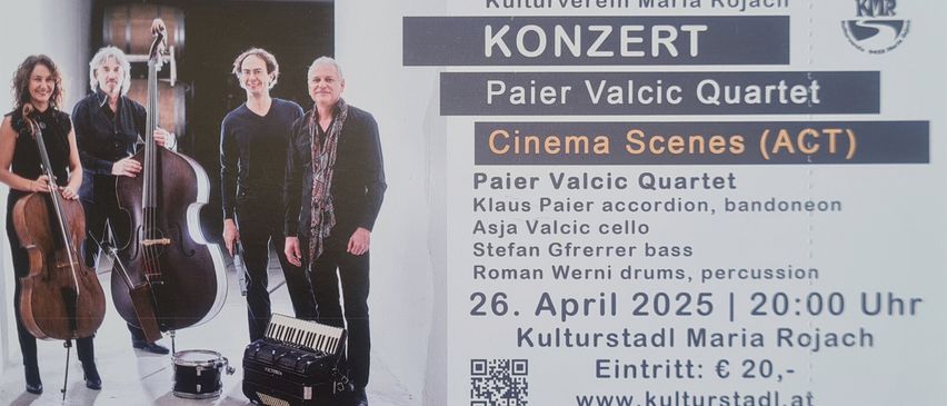 Bild enthält, Person, Adult, Male, Man, Musical Instrument, Group Performance, Coat, QR Code, Cello, Guitar