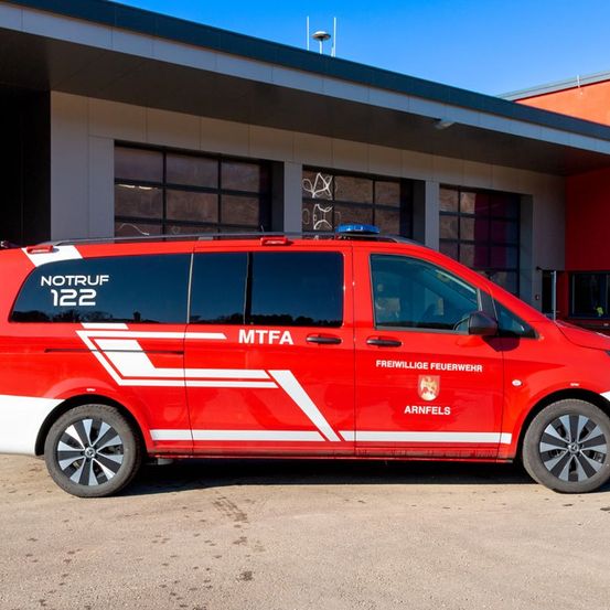 Bild enthält, Car, Transportation, Vehicle, Machine, Wheel, Minivan