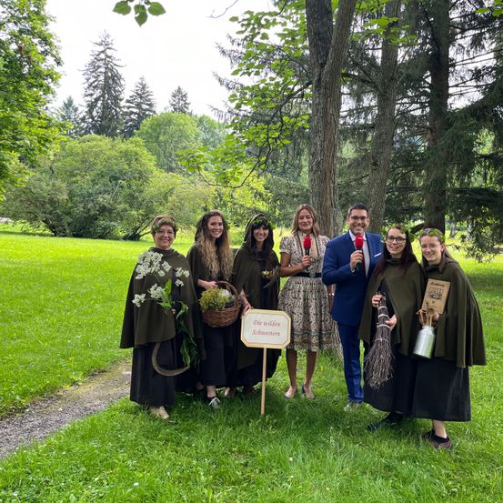 Grass, Park, People, Person, Tree, Vegetation, Woodland, Portrait, Groupshot, Dress