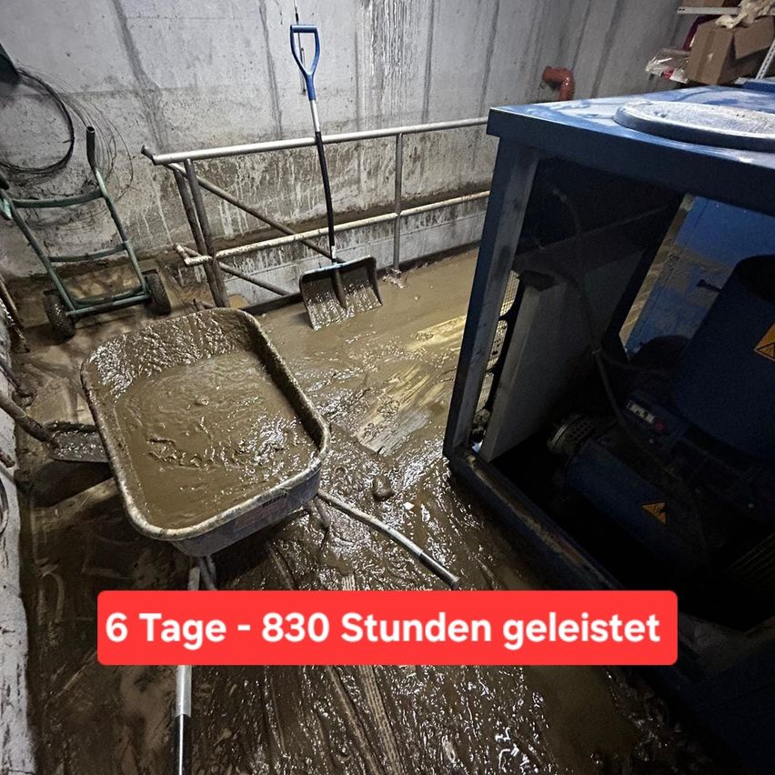 Bild enthält, Device, Shovel, Tool, Home Damage, Building Flooding