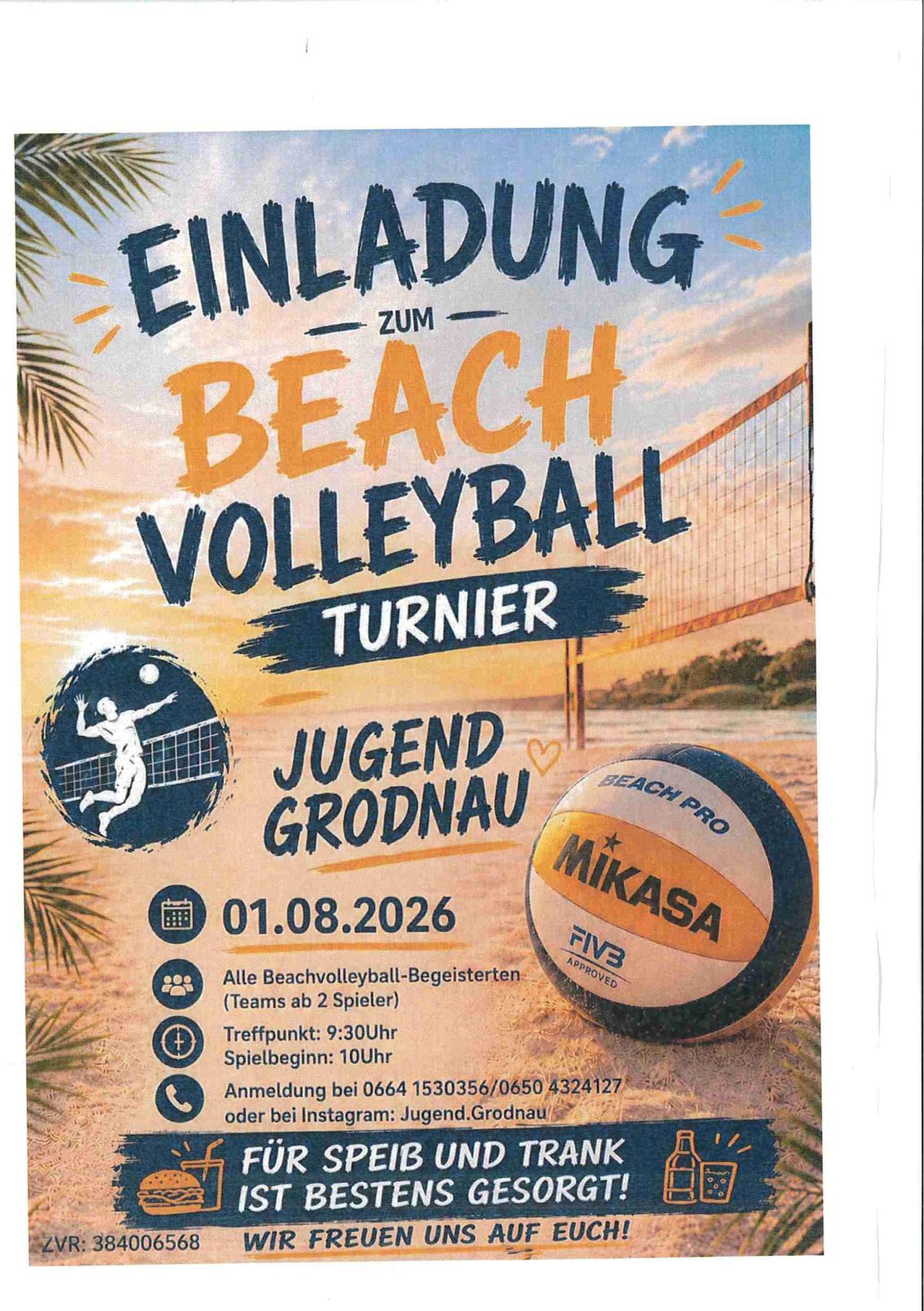 Plakat für ein Beachvolleyball-Turnier am 1. August 2026. Es zeigt einen Beachvolleyballspieler, einen Ball und ein Volleyballnetz. Das Plakat enthält Details wie Treffpunkt, Startzeit und Kontaktinformationen.