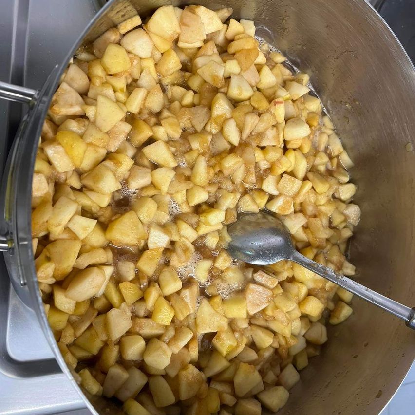 Bild enthält, Cutlery, Spoon, Cooking, Mashing Food