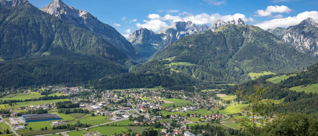 Mountain, Mountain Range, Nature, Outdoors, Peak, Scenery, Valley, Countryside, Building, Landscape