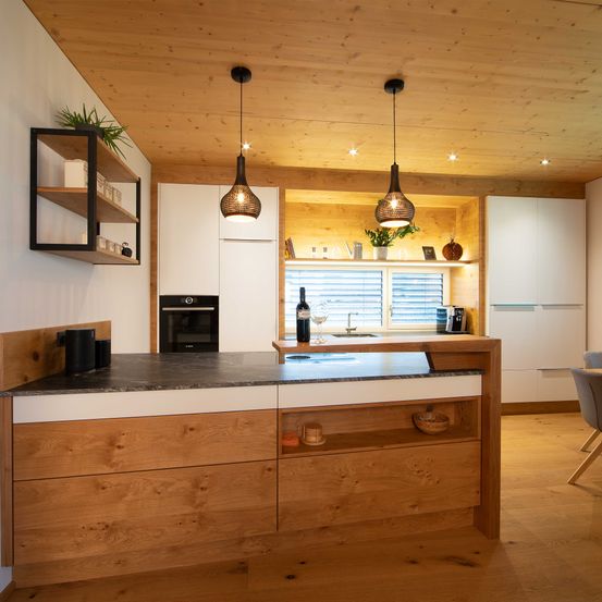 kueche-eiche-astig-weiss-tischlerei-seidl-mass-han-02