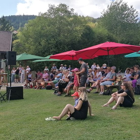 Prigglitz prickelt, wunderbare Stimmung bei strahlendem Sonnenschein 