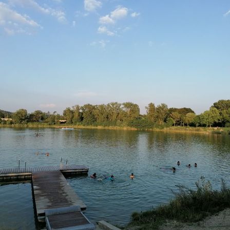 Bild enthält, Nature, Outdoors, Scenery, Water, Waterfront, Lakefront, Person, Lake