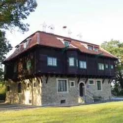 House, Housing, Villa, Cottage, Grass, Hotel, Outdoors, Shelter, Resort