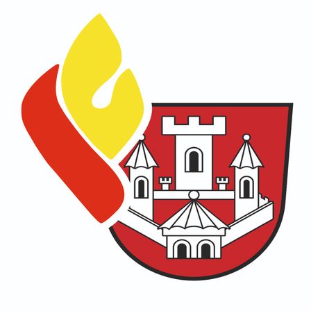 Ein Logo mit einer stilisierten gelben Flamme, einer Burg mit mehreren Türmen in Weiß und einem roten Schild mit schwarzem Rand.