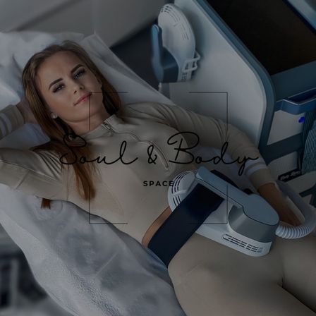 Bild enthält, Architecture, Building, Hospital, Adult, Female, Person, Woman, Ultrasound