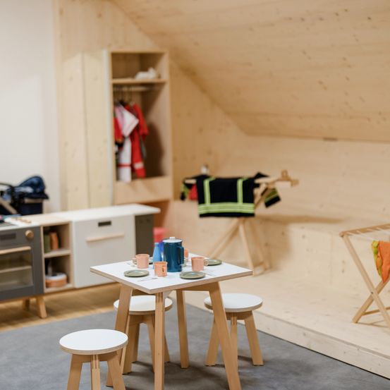 Plywood, Wood, Indoors, Interior Design, Floor, Bar Stool, Furniture, Flooring, Cup, Plate