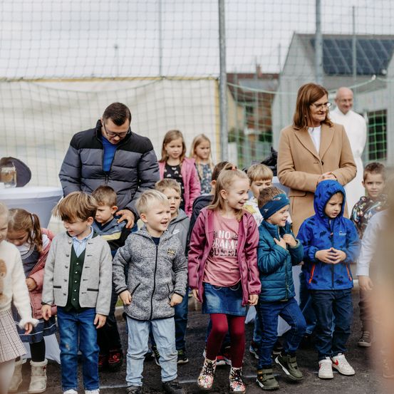 Pants, People, Person, Jeans, Boy, Child, Male, Coat, Shoe, Girl