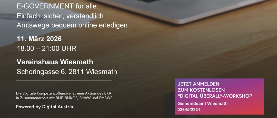 Ein Plakat, das für ein 'Uberall'-Workshop wirbt. Es zeigt eine Hand, die ein pixeliges Dokument hält, einen Laptop und eine Kaffeetasse. Es enthält Datum, Uhrzeit und Ort der Veranstaltung. Der Slogan lautet 'E-GOVERNMENT für alle: einfach, sicher, verständlich.'