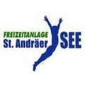Das Logo von Freizeitanlage St. Andräer See zeigt eine blaue Silhouette einer springenden Person. Der Text 'Freizeitanlage' und 'St. Andräer See' sind in fetter grüner und blauer Schrift dargestellt.