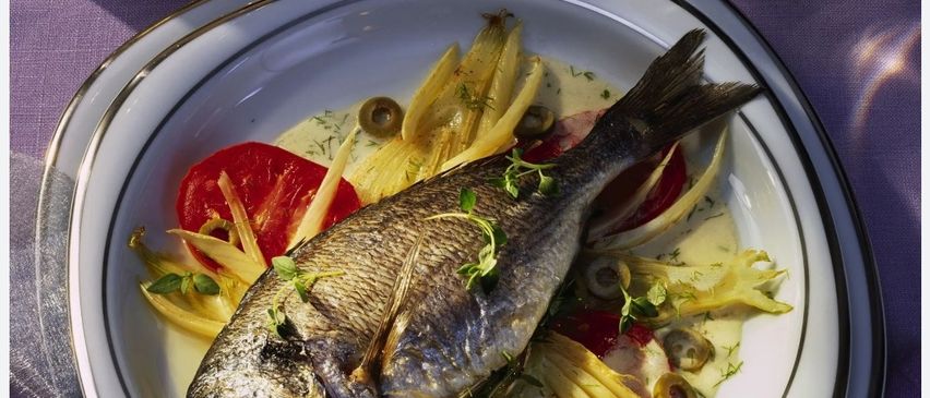 Bild enthält, Food, Food Presentation, Meal, Dish, Cutlery, Platter, Plate, Fork, Fish, Sea Life