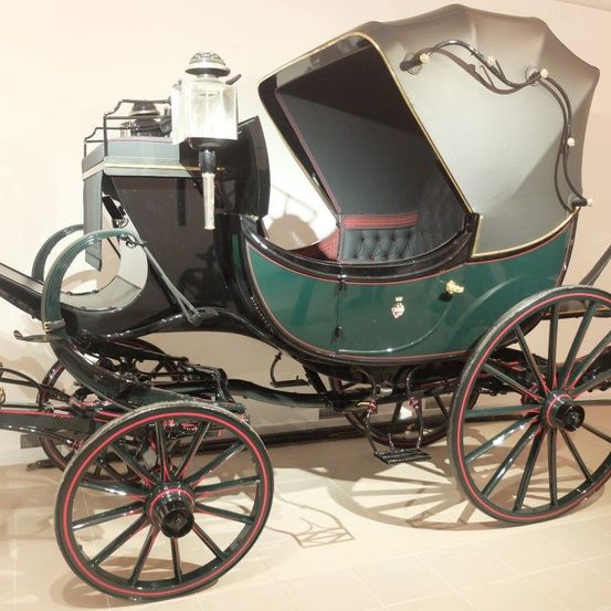 Bild enthält, Machine, Wheel, Carriage, Transportation, Vehicle, Spoke, Car