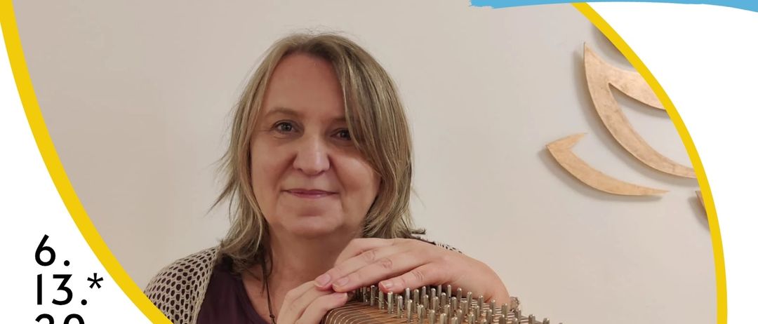 Werbeposter für ein Konzert von Renate Seiffert mit ihrem Monochord. Die Veranstaltung findet am 6., 13., 20. und 27. März 2026 in der Pfarrkirche St. Radegund statt. Die Zeiten sind freitags von 18:00-18:45 Uhr und 18:45-19:30 Uhr. Der Plakattext enthält einen Zitat und den Text 'Himmlische Klänge'.