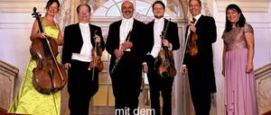 Plakat für ein Neujahrskonzert mit dem Girardi Ensemble Graz, geplant für Freitag, 16. Jänner 2026, im Kultursaal Strass. Beginn um 19:30 Uhr, Einlass um 19:00 Uhr.