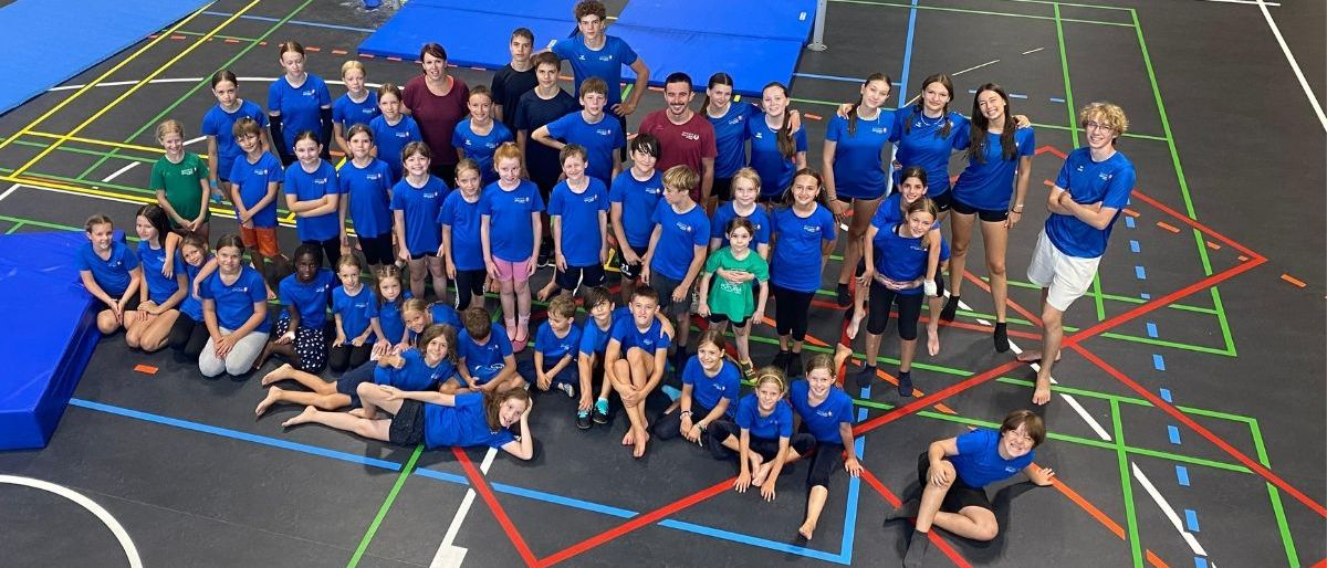 Bild enthält, Person, People, Groupshot