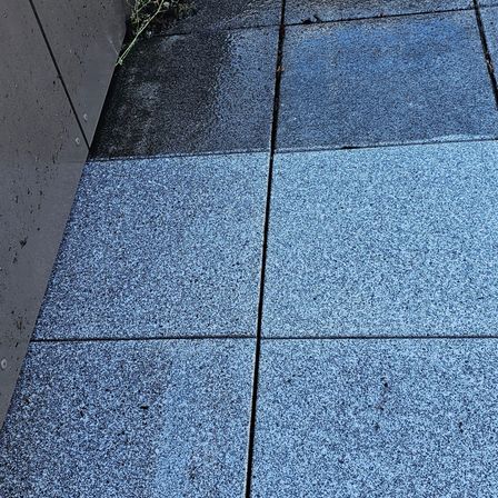 Bild enthält, Floor, Flooring, Path, Sidewalk