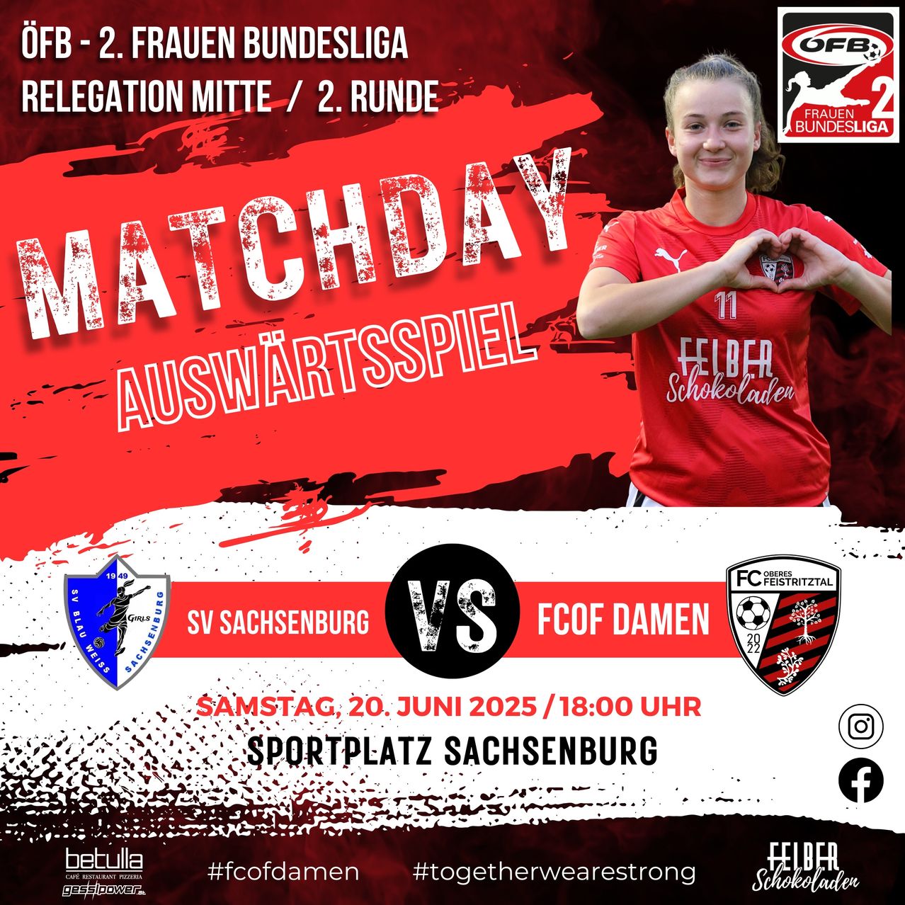 Plakat für Frauenfussballspiel. SV Sachsenburg gegen FCOF Damen, Samstag, 20. Juni 2025, um 18:00 Uhr, auf Sportplatz Sachsenburg. Frau in rotem Trikot bildet Herzform mit Händen.