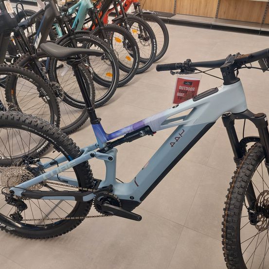 Bild enthält, Bicycle, Mountain Bike, Transportation, Vehicle, Machine, Wheel