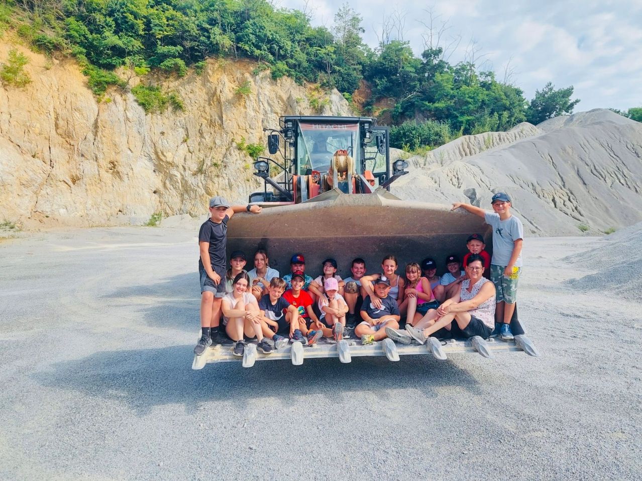 v1_migrated_image_81429703