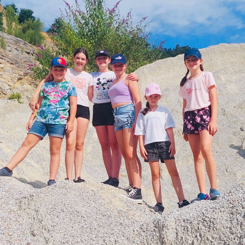 v1_migrated_image_66554947