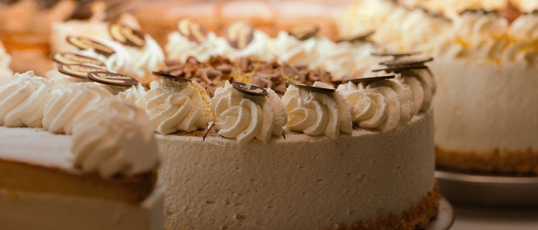 Cream, Dessert, Food, Icing, Cake, Birthday Cake