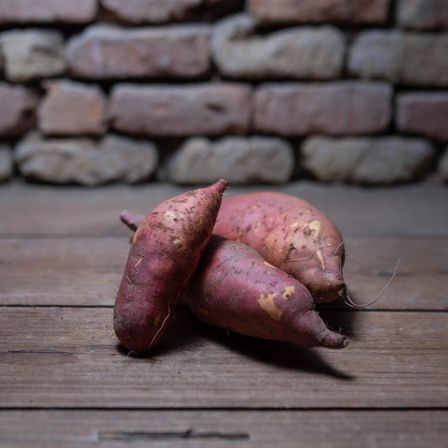 Bild enthält, Food, Plant, Produce, Sweet Potato, Vegetable, Fruit, Pear