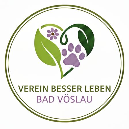 Das kreisförmige Emblem zeigt ein herzförmiges Design mit grünen Blättern, einem violetten Pfotenabdruck und einer violetten Blume in der Mitte. Darunter stehen die Worte 'Verein Besser Leben' und 'Bad Vöslau'.
