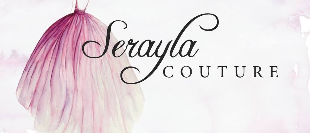 Bild enthält, Flower, Petal, Plant, Person, Text, Bag, Face, Head