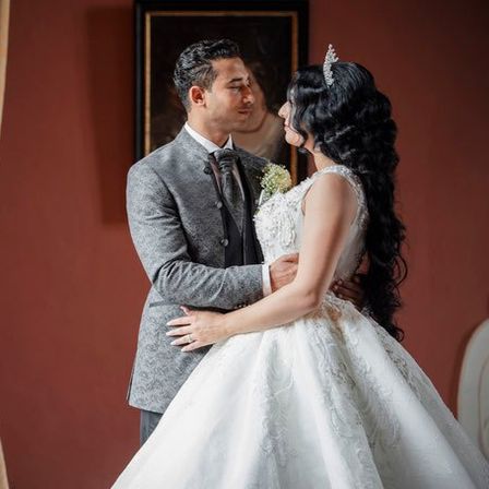 Bild enthält, Adult, Bride, Female, Person, Wedding, Woman, Bridegroom, Dress, Gown, Wedding Gown