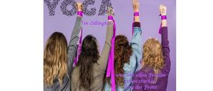 Bild enthält, Purple, Advertisement, Poster, Child, Female, Girl, Person, People