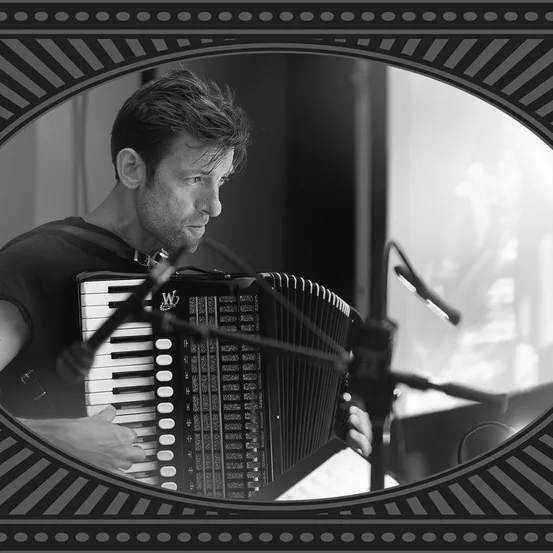 Adult, Male, Man, Person, Musical Instrument, Photography, Face, Head, Accordion