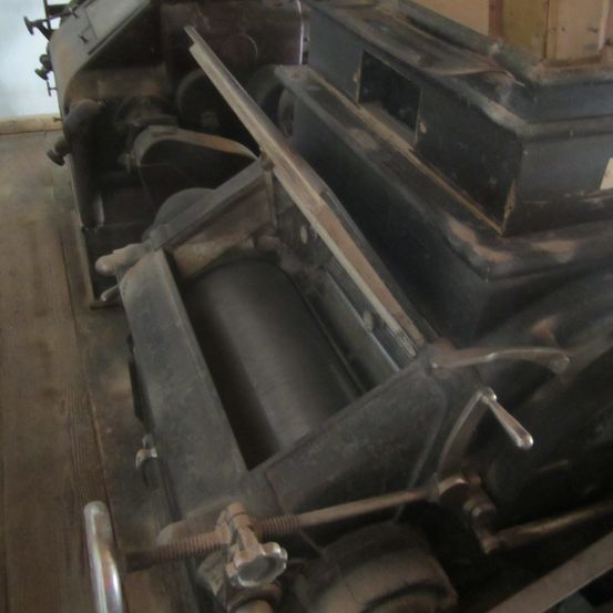 Bild enthält, Machine, Car, Transportation, Vehicle, Lathe