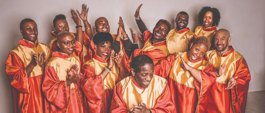 Bild enthält, Groupshot, Person, Adult, Bride, Female, Woman, Face, Head, Happy, People