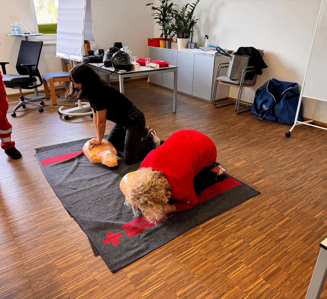 Bild enthält, Adult, Female, Person, Woman, Fitness, Pilates, Boy, Child, Male, Face