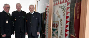 Bild enthält, Adult, Male, Man, Person, People, Coat, Face, Head, Military, Military Officer