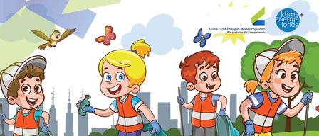 Ein Ankündigungsposter für Strandbad Ferndorf. Es zeigt Cartoon-Illustrationen von Kindern, die Aktivitäten wie Müllsammeln und Recycling durchführen. Das Poster enthält Informationen über ein Puppentheater-Event und einen Workshop für Upcycling und Recycling.