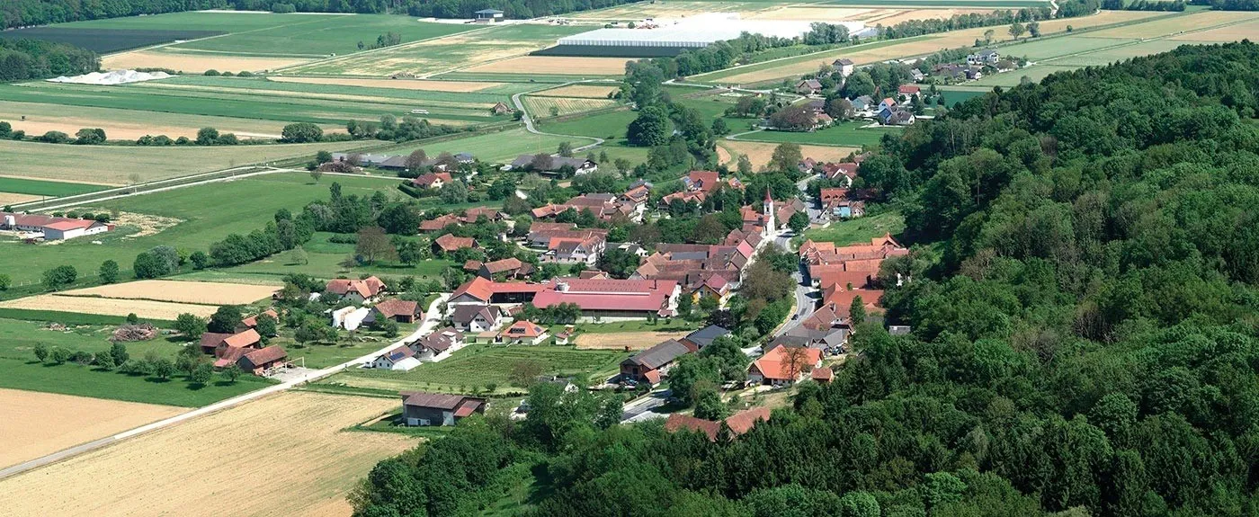 Nature, Outdoors, Countryside, Rural, Village, Architecture, Building, Farm