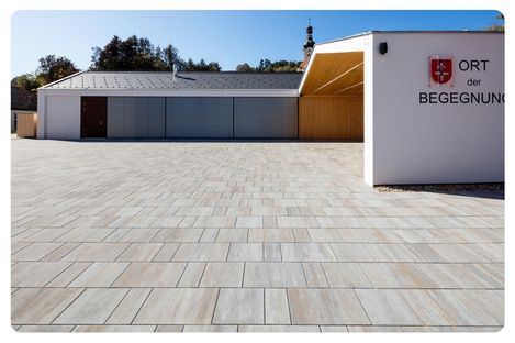 Bild enthält, Garage, Indoors, Architecture, Building