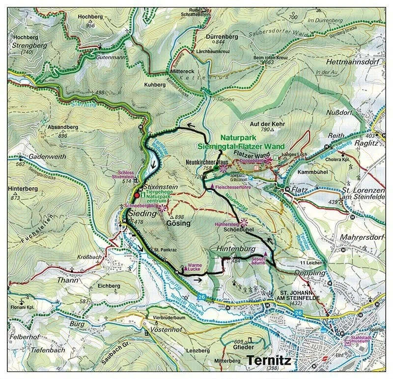 Eine topographische Karte mit verschiedenen Orten, Wegen und geografischen Merkmalen. Bemerkenswerte Orte sind Naturpark, St. Johann und Ternitz.