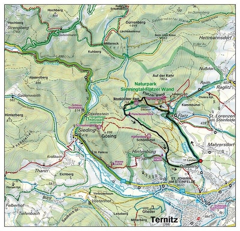 Eine Karte, die Wanderwege in einer Bergregion zeigt. Verschiedene Wege sind mit unterschiedlichen Farben markiert. Bemerkenswerte Orte sind Durrenberg, Mitteneck und mehrere Berge wie Hochberg und Gadenweith.