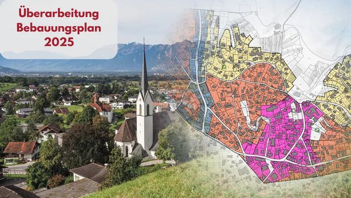Eine Luftaufnahme eines Dorfes mit einer Kirche, Bergen und einer Kartenüberlagerung, die verschiedene farbige Abschnitte der Stadt zeigt.