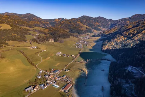 Bild zeigt eine Landschaftsaufnahme aus dem Ortsteil Laintal